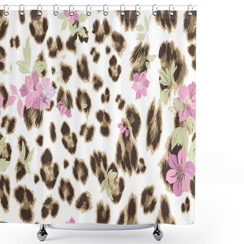 Personality  Cute Flower Seamless Mix Leopard Vector Pattern Shower Curtains