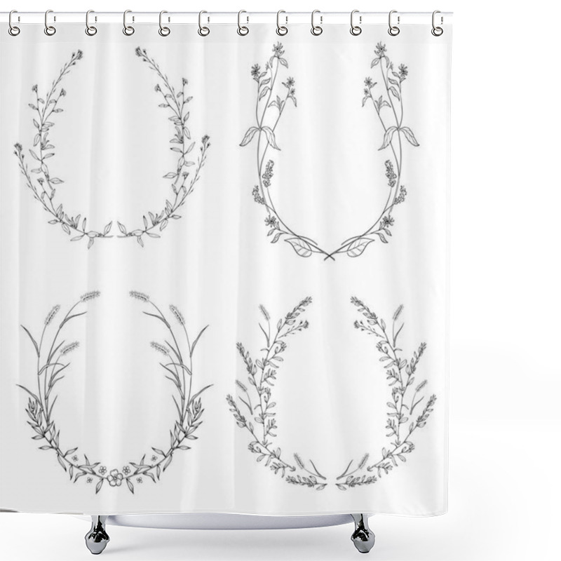 Personality  Floral Black And White Frame Collection In Line Style. Set Of Cute Retro Leaf Arranged Un A Shape Of The Wreath Shower Curtains