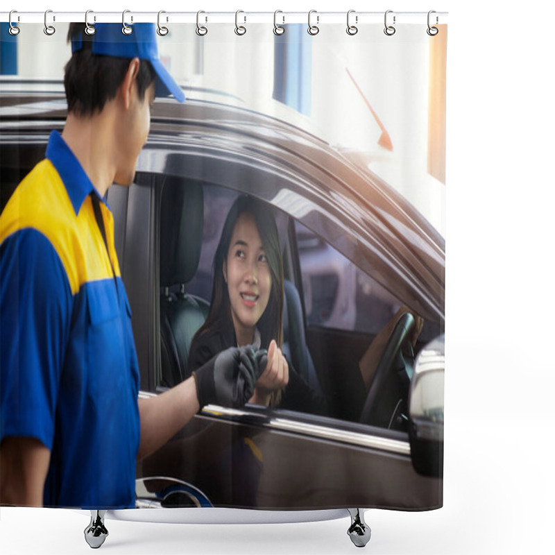 Personality  Asian Lady Got A Key From Technician After Checked Her Car In Car  Service Center, This Image Can Use For Rental, Maintenance, Show Room And Washing Concept For Car Shower Curtains