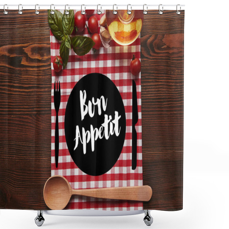 Personality  Top View Of Checkered Tablecloth, Wooden Spoon And Fresh Basil With Tomatoes And Oil On Wooden Surface With 