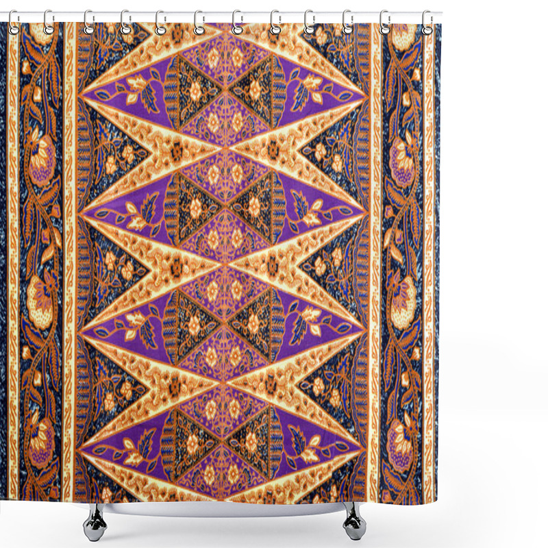 Personality  Pattern And Batik Textile Shower Curtains