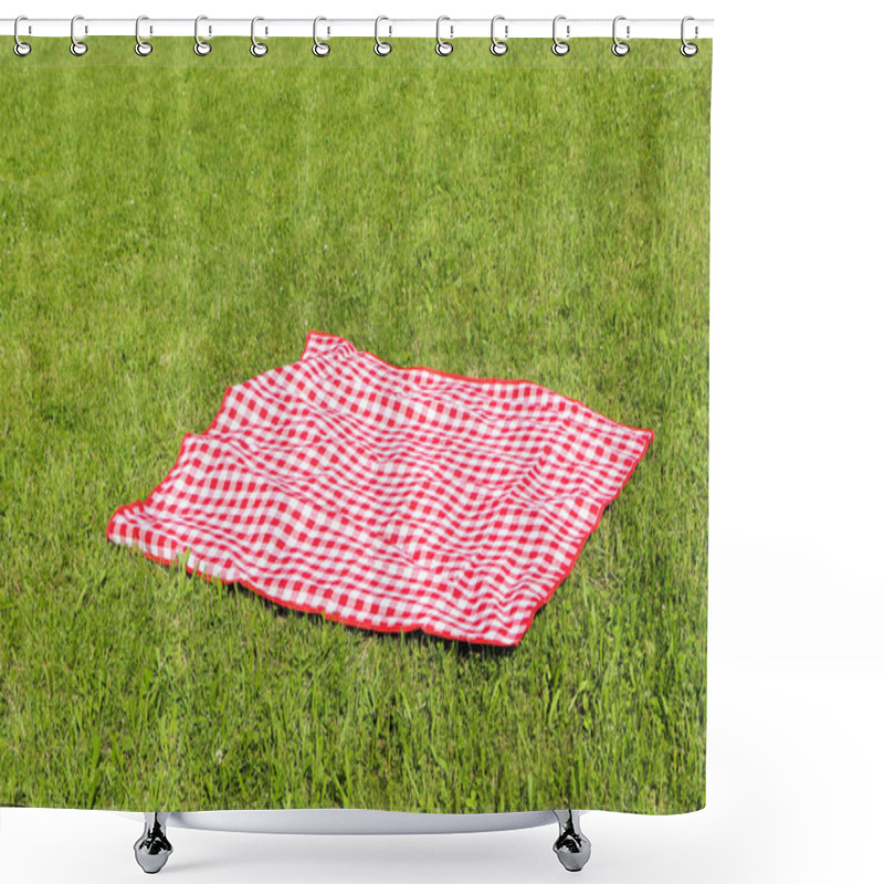 Personality  Checkered Picnic Tablecloth On Fresh Green Grass Outdoors Shower Curtains