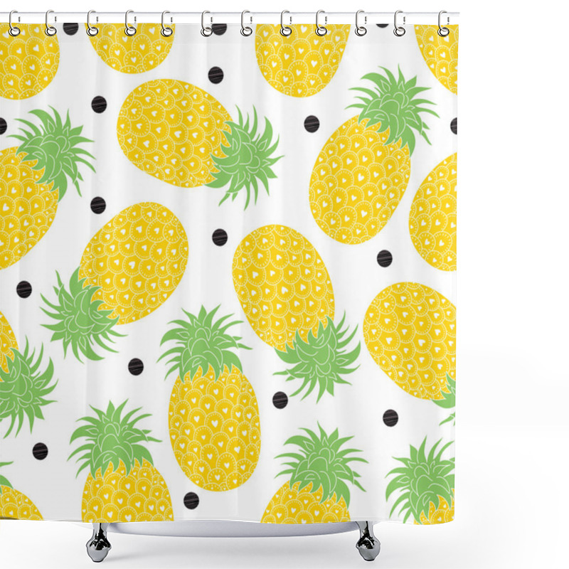 Personality  Pineapples And Polka Dots Seamless Pattern Shower Curtains