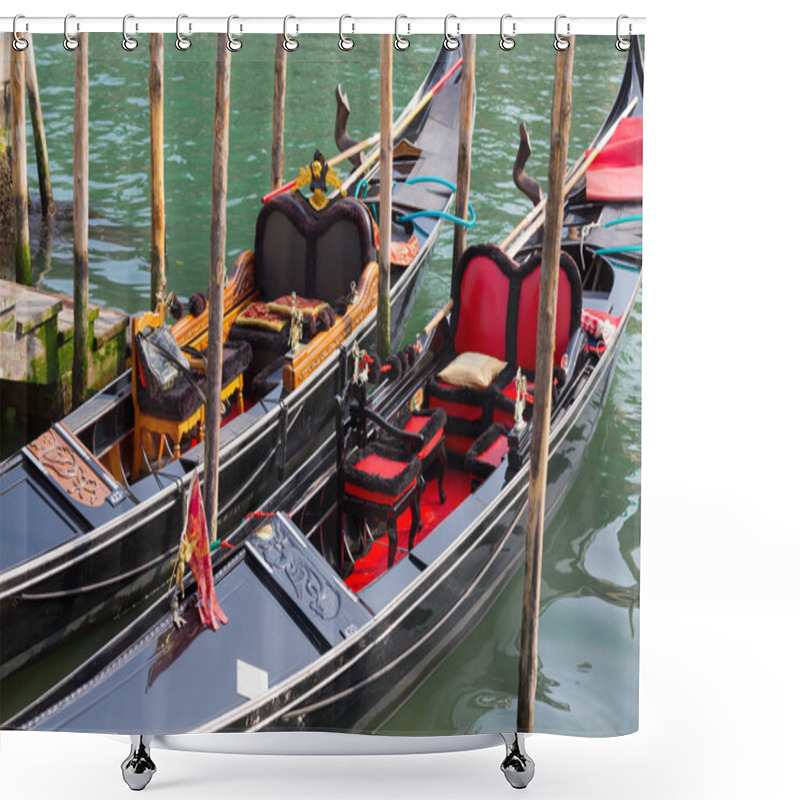 Personality  Gondolas Docked Shower Curtains