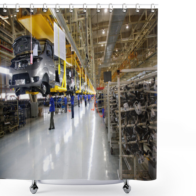 Personality  Chongqing Minsheng Logistics Company Car Automobile Production Line Employees Are Transported By Cable Car Auto Parts Shower Curtains