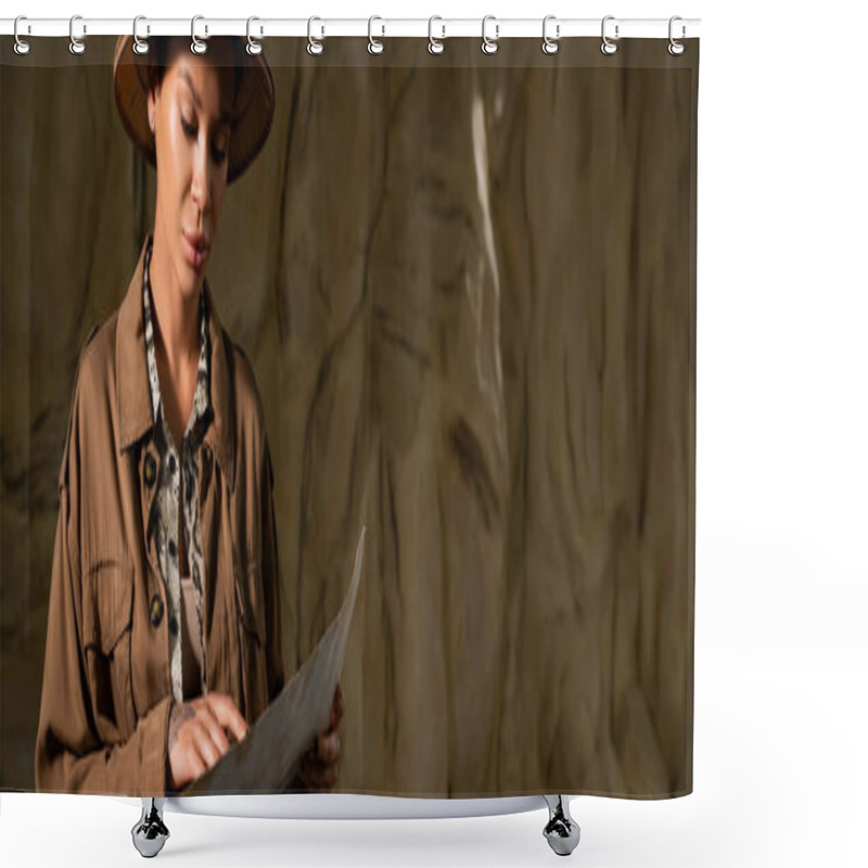 Personality  Young Archaeologist In Beige Jacket Pointing At Ancient Map In Desert, Banner Shower Curtains