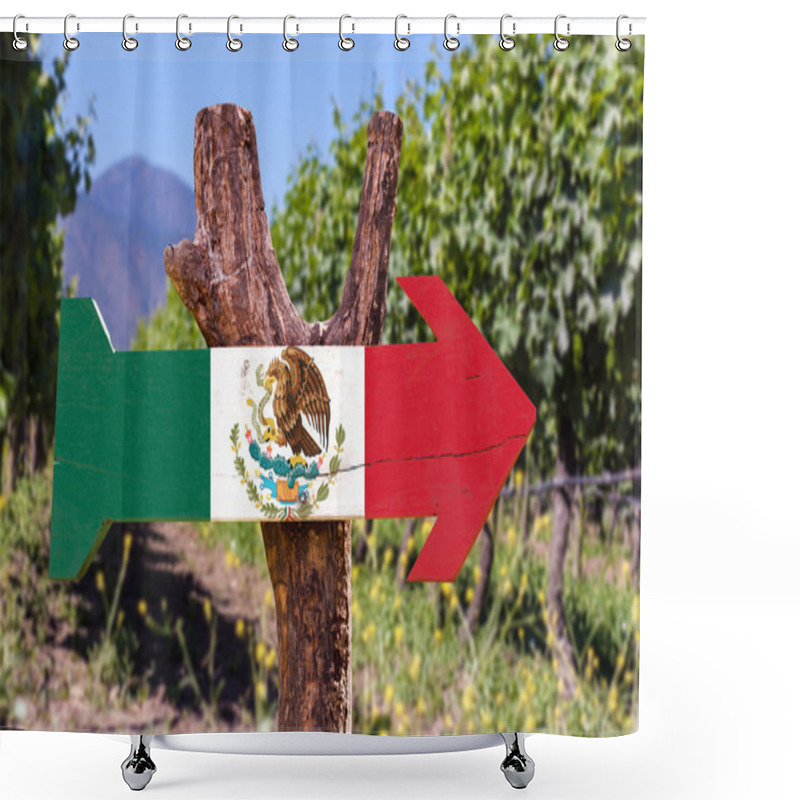 Personality  Mexico Flag Wooden Sign Shower Curtains